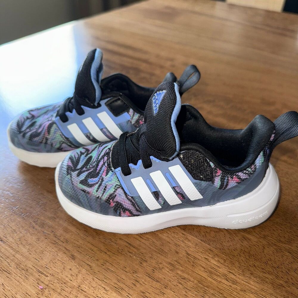 adidas Fortarun 2.0 Kids Sneakers 7K Unisex – Good Condition